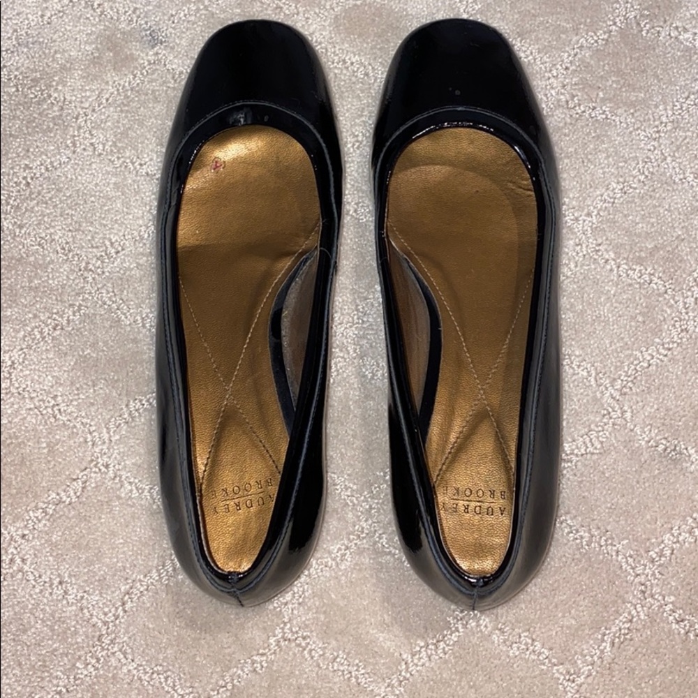Black patent leather flats
